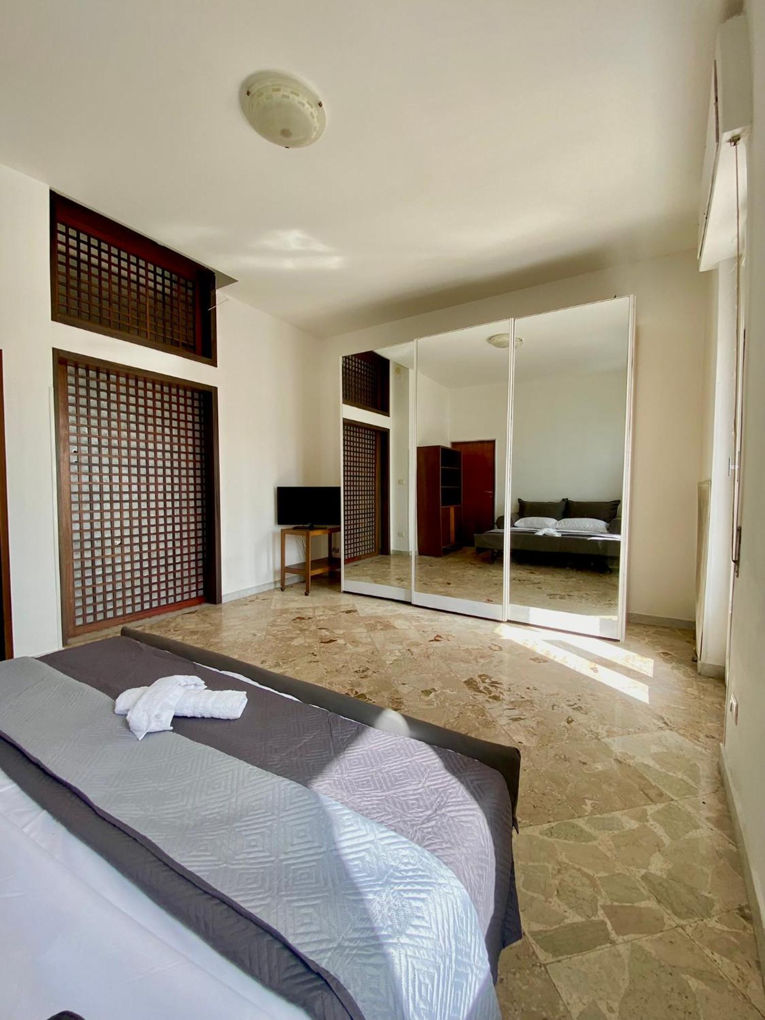 Casa Marialuisa Apartment Монополи Екстериор снимка