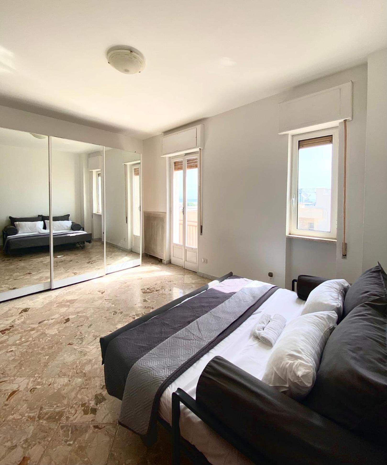 Casa Marialuisa Apartment Монополи Екстериор снимка